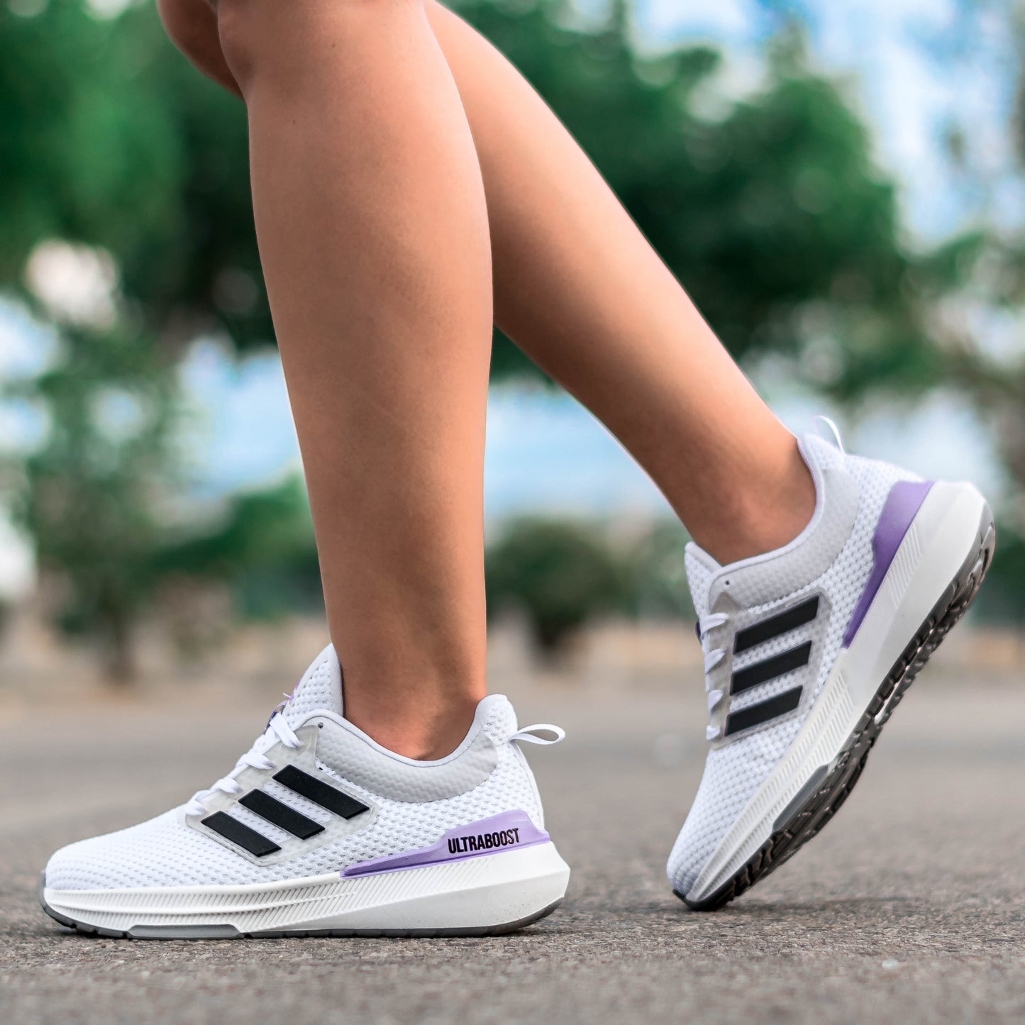 👟 Ultraboost PureMotion: Siente la suavidad en movimiento