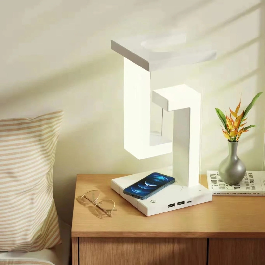 Nueva Lámpara LumiDesk Pro™: Combina diseño artístico con carga inalámbrica